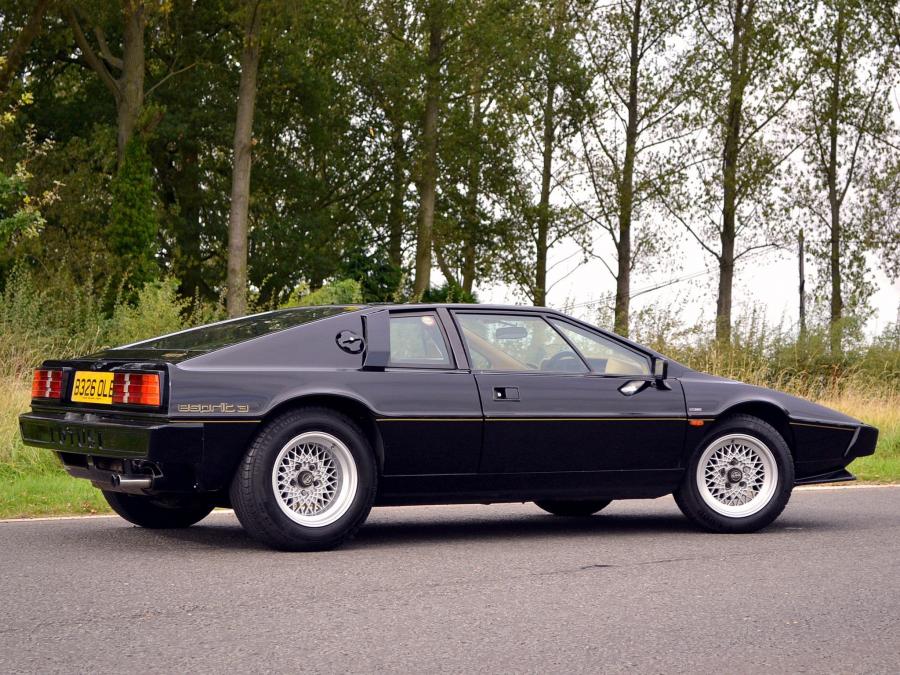  Lotus Esprit S3 1981 года  (фото 2 из 6)